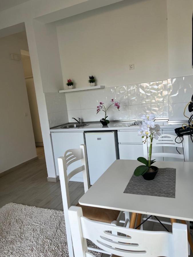 Rasi Luxury Apartments Улцинь Экстерьер фото